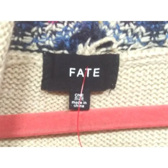 Fate Poncho Shawl Cape Wrap Tan Pink Boho Tribal Native Aztec One Size WARM EUC - Picture 8 of 10